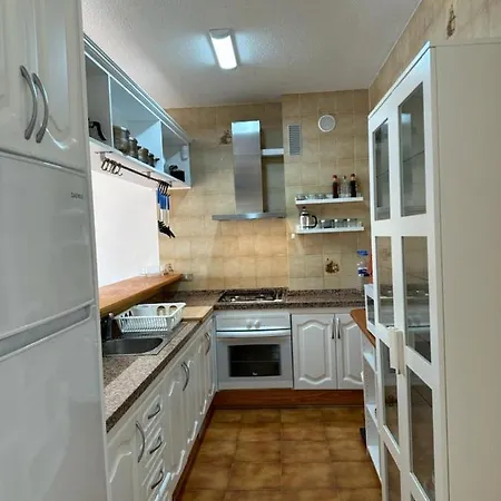 Lejlighed Amplio Apartamento Con Garaje,avenida Principes De Espana 15 *